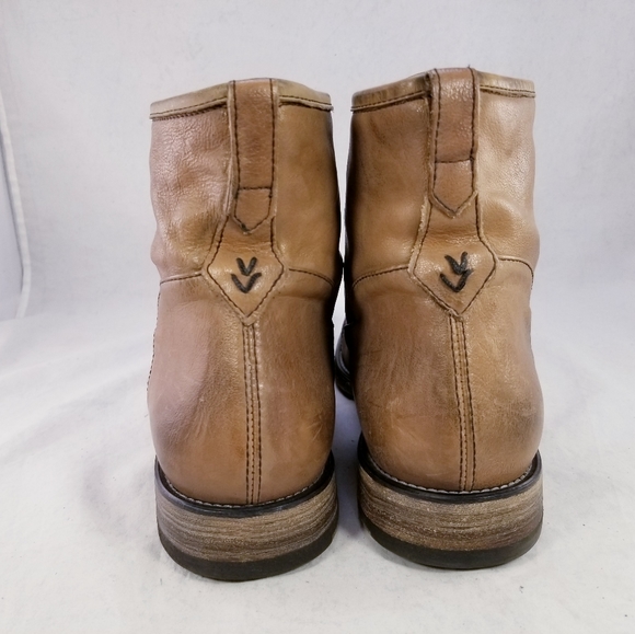 JOHN VARVATOS ITALIAN MEN CHUKKA CAPTOE BOOTS TAN LEATHER SIZE 9 EUC * main image 9